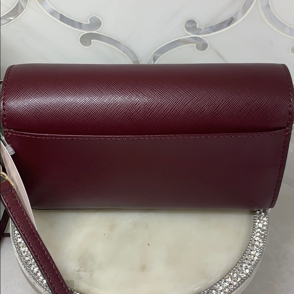 ‼️Sold‼️♠️Kate Spade Crossbody - Picture 3 of 5